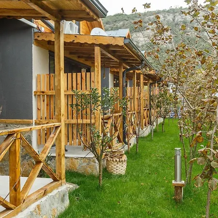 Unique Bungalow On River Side In The Heart Of Nature Tatil Evi *