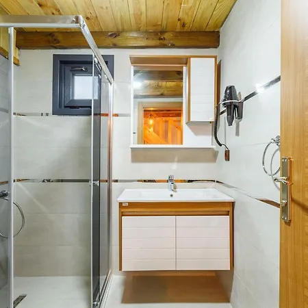 Unique Bungalow On River Side In The Heart Of Nature * Geredeli