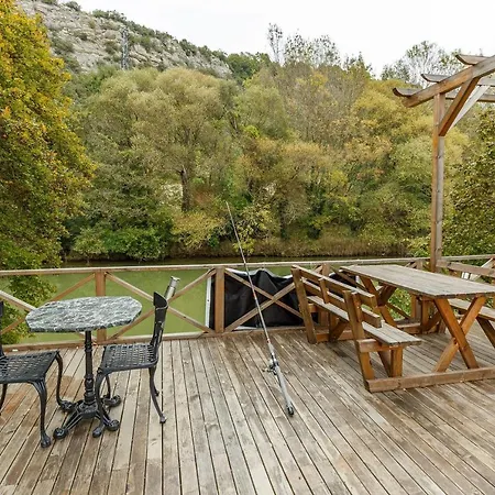 Unique Bungalow On River Side In The Heart Of Nature Tatil Evi