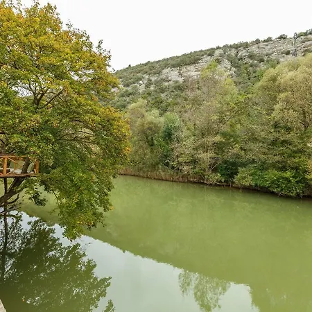 Unique Bungalow On River Side In The Heart Of Nature Tatil Evi Geredeli